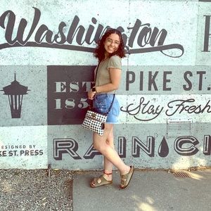 Meet your Posher, Dorymar